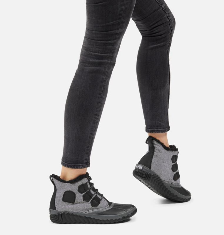 Sorel Out N About™ Plus Low - Womens Booties Black/Grey - 087643HSL